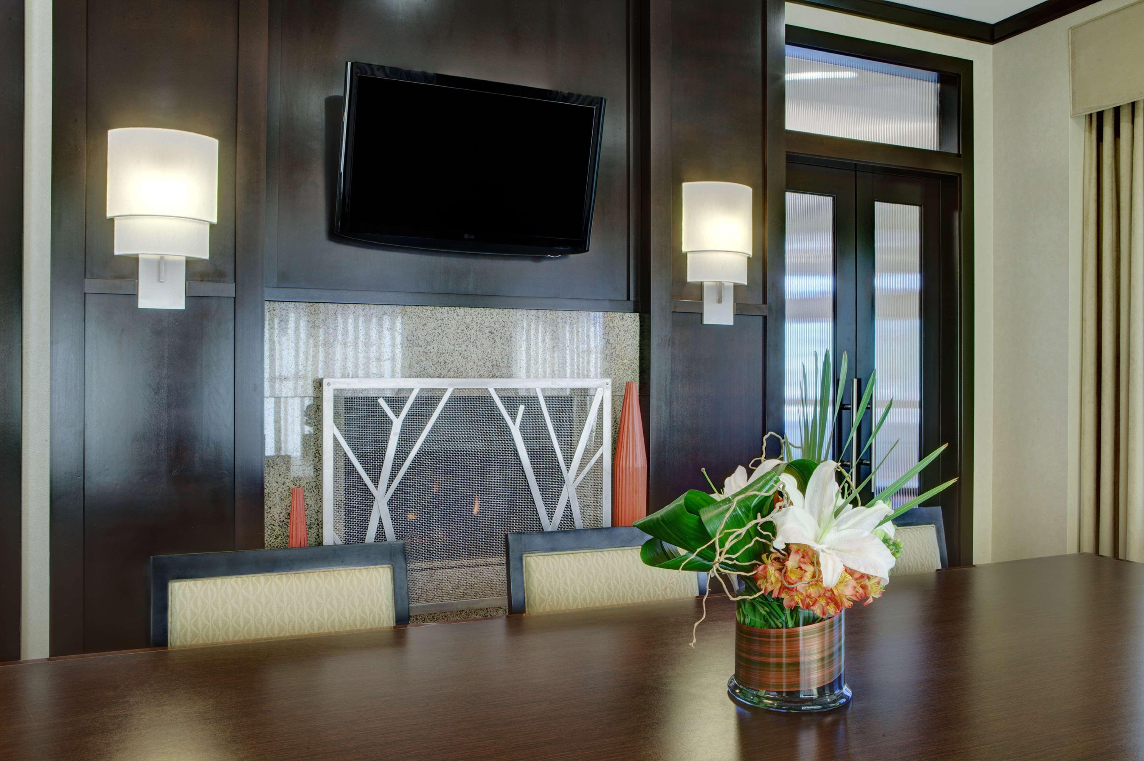 Hilton Garden Inn Seattle/Bothell Extérieur photo
